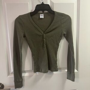 ARITZIA TNA Olive Waffle Knit Top